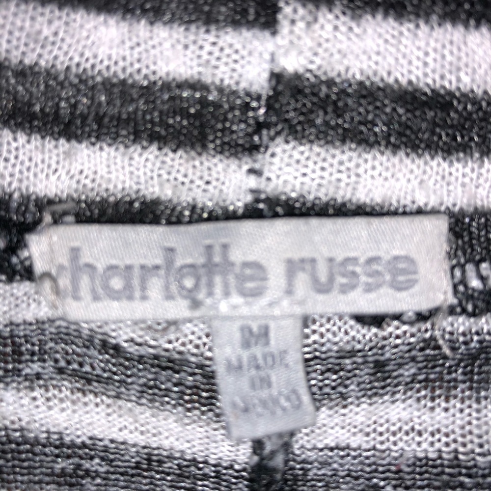 Turtle Neck - Picture 3 of 3